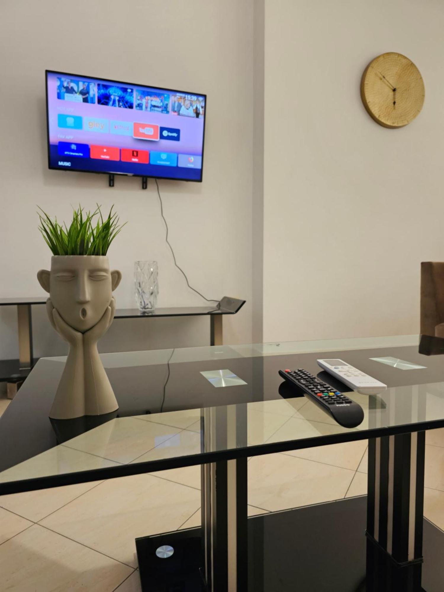 Aura Skanderbeg Square Apartments 地拉那 外观 照片