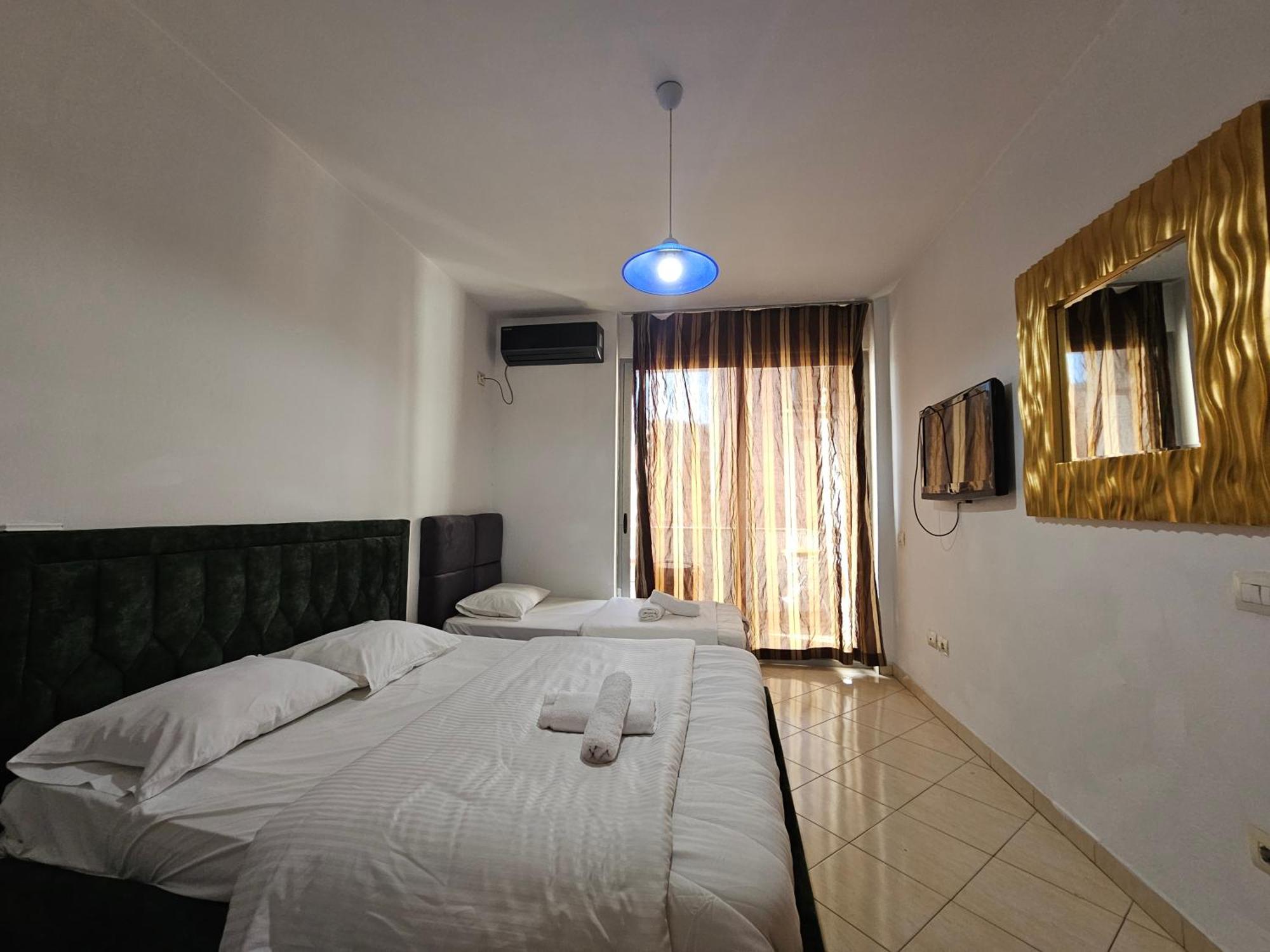 Aura Skanderbeg Square Apartments 地拉那 外观 照片