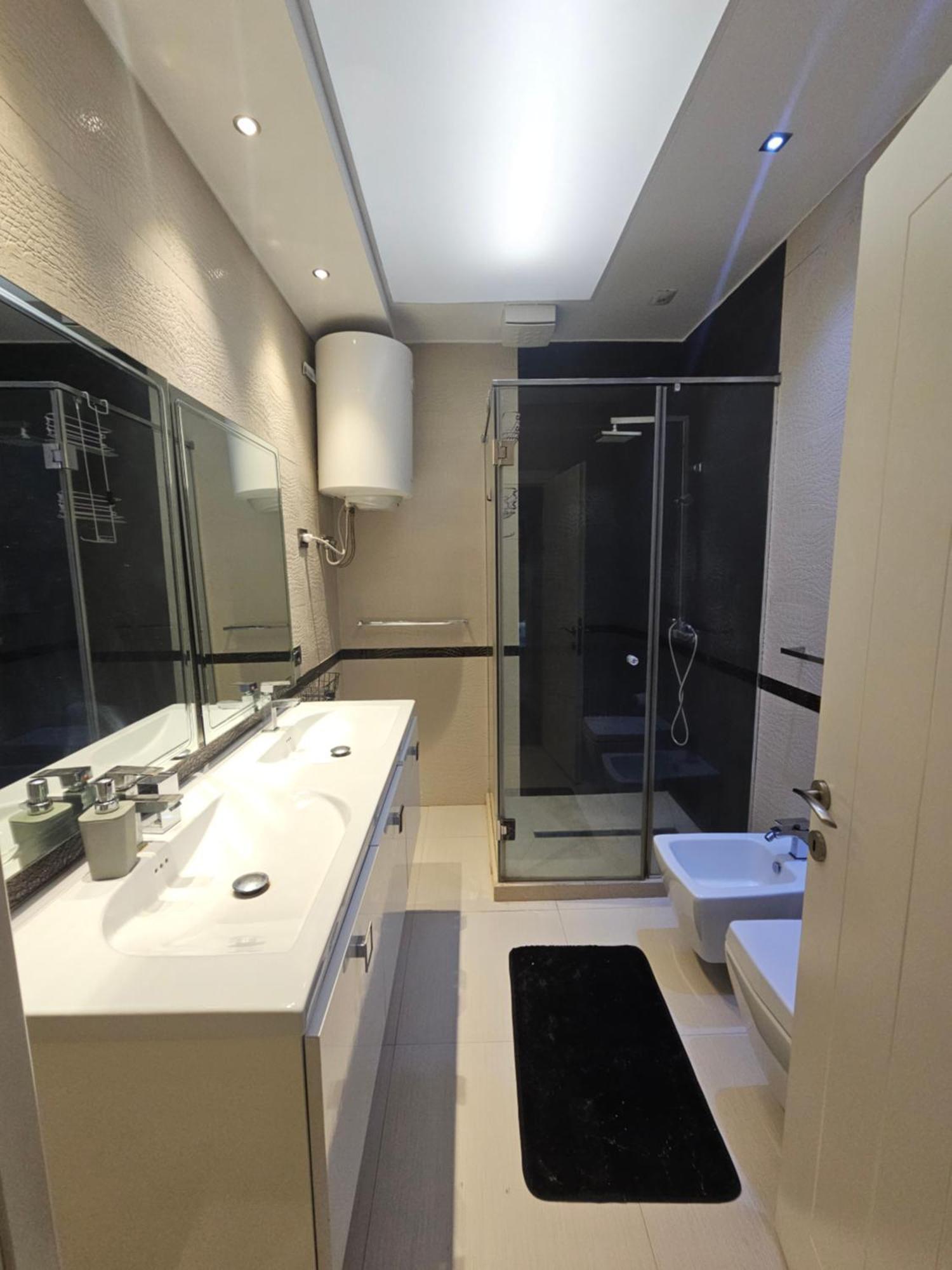 Aura Skanderbeg Square Apartments 地拉那 客房 照片